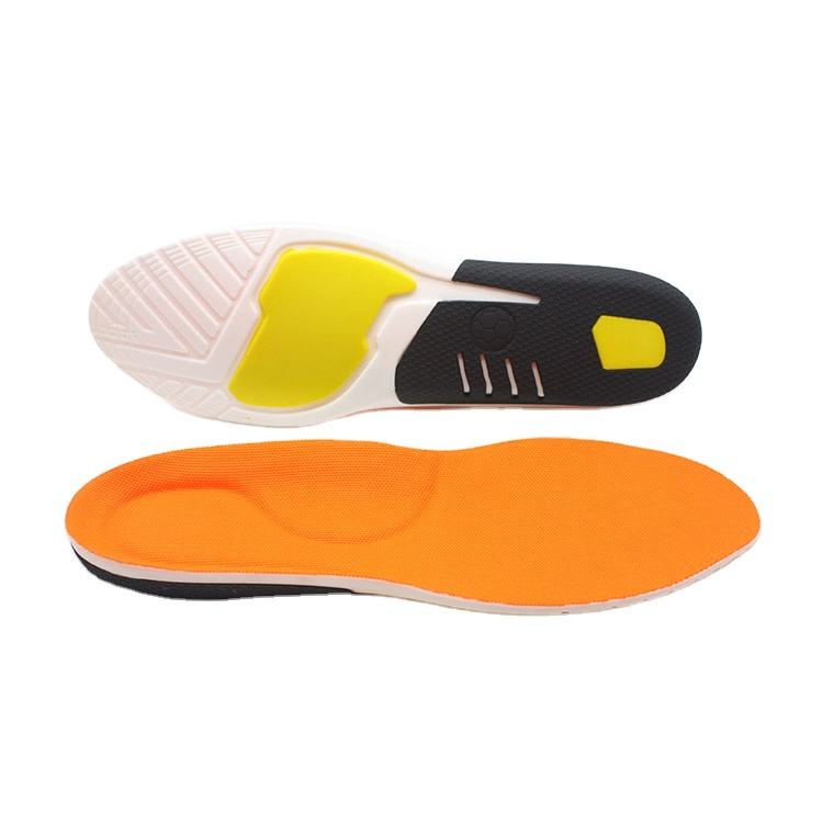 El tobillo rígido de TPU protege las zapatillas de deporte de baloncesto, las plantillas deportivas para correr con cojines de gel que absorben los golpes.